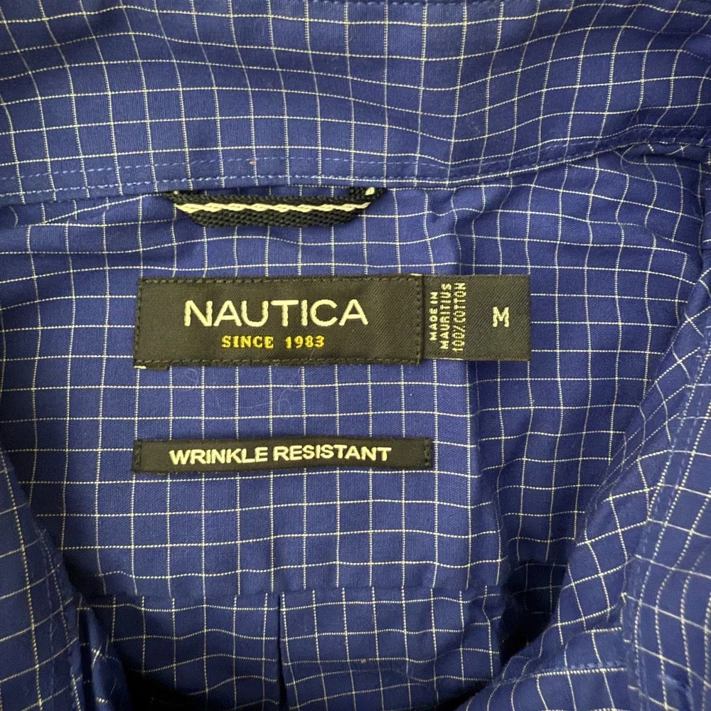 NAUTICA Men's Classic Fit Wrinkle Resistant‎ Button Down Shirt Blue Checkered M
